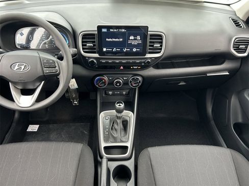 New 2026 Hyundai Venue SE image 14