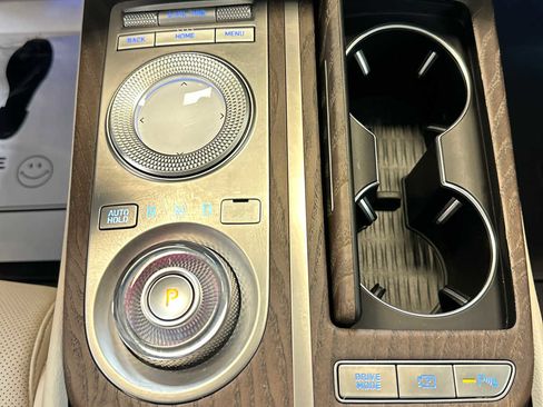 Certified 2022 Genesis G80 2.5T w/ Advanced Package image 29