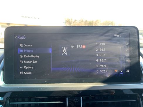 Used 2023 Lexus GX 460 Premium image 23