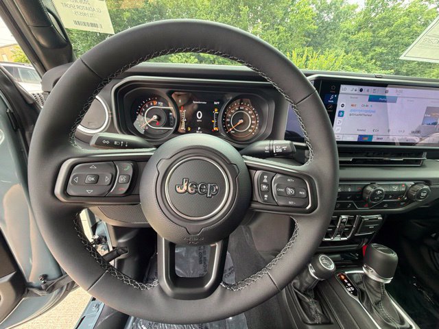 New 2026 Jeep Gladiator Sport AWD/4WD image 26