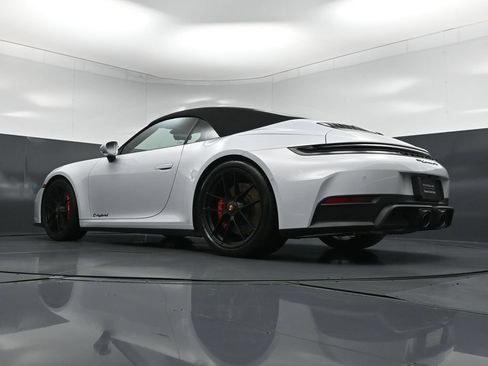 Used 2026 Porsche 911 Carrera GTS RWD image 24