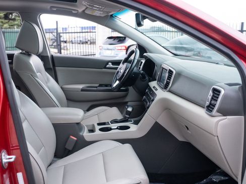 Used 2017 Kia Sportage EX w/ EX Premium Package image 28