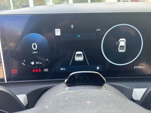 Used 2025 Hyundai Santa Cruz Limited image 1