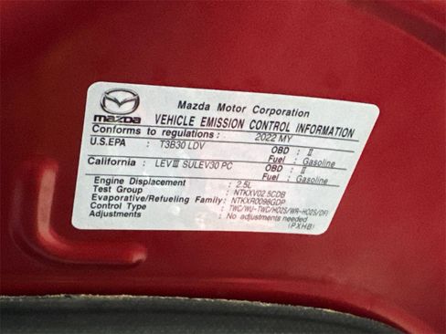 Used 2022 MAZDA MAZDA3 s image 8