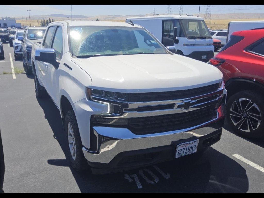 Used 2022 Chevrolet Silverado 1500 LT w/ LPO, Dark Essentials Package AWD/4WD image 2