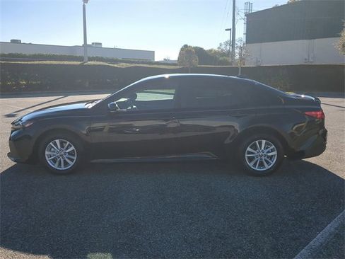 Certified 2025 Toyota Camry LE image 7