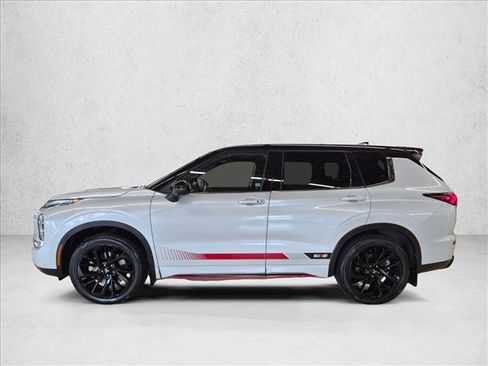 Used 2024 Mitsubishi Outlander Ralliart AWD/4WD image 9