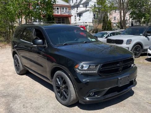 Used 2017 Dodge Durango GT w/ Premium Group AWD/4WD image 4