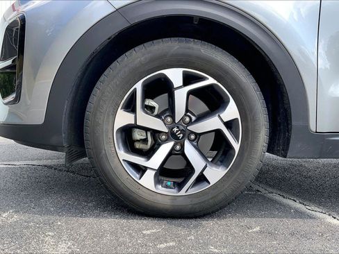 Used 2020 Kia Sportage LX FWD image 8
