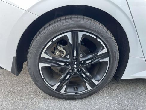 Used 2024 Kia K5 GT-Line w/ GT-Line Premium Package FWD image 5