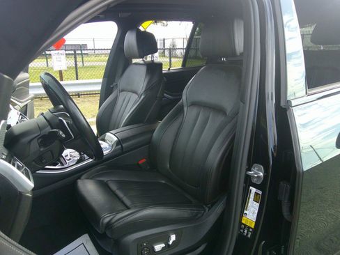 Used 2020 BMW X5 xDrive50i AWD/4WD image 74