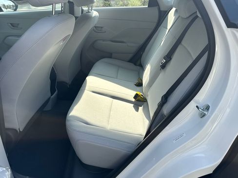 New 2026 Hyundai Kona SE image 20