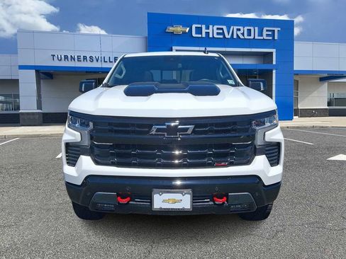 Certified 2024 Chevrolet Silverado 1500 LT Trail Boss w/ LT Trail Boss Premium Package AWD/4WD image 2
