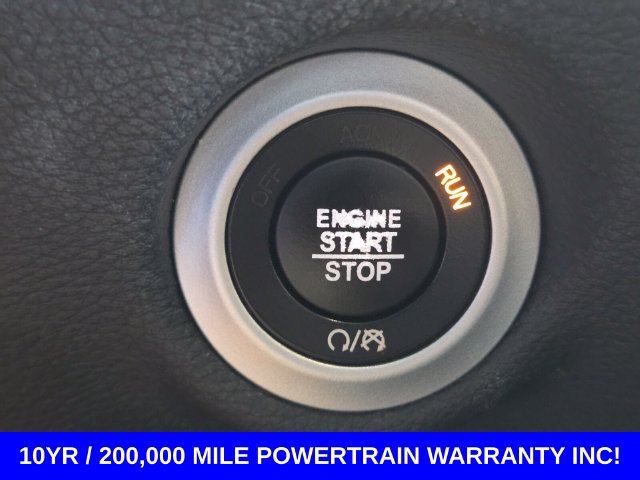 Used 2022 Chrysler Pacifica Pinnacle AWD/4WD image 28