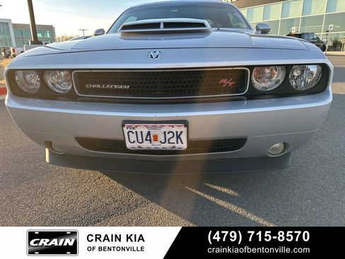 Used 2010 Dodge Challenger R/T image 13