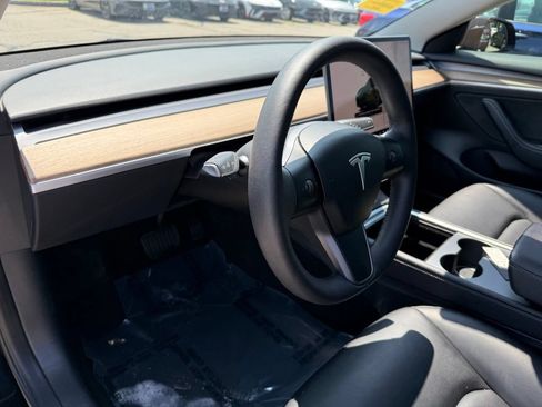 Used 2023 Tesla Model 3 Long Range AWD/4WD image 16