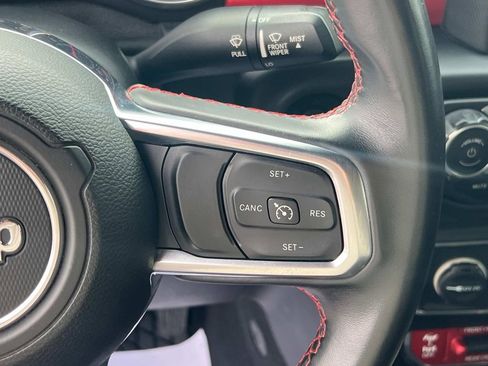 Used 2018 Jeep Wrangler Unlimited Rubicon image 26