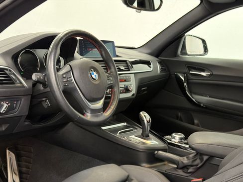 Used 2018 BMW 230i Coupe w/ Premium Package RWD image 11