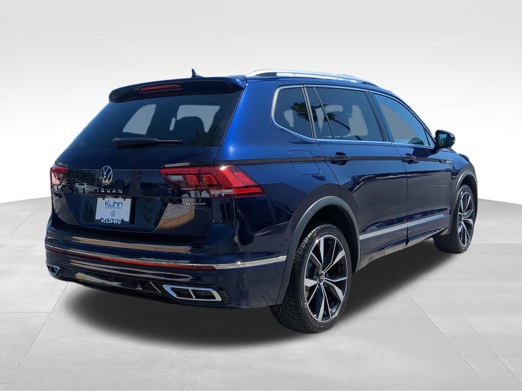 Certified 2023 Volkswagen Tiguan SEL R-Line AWD/4WD image 5