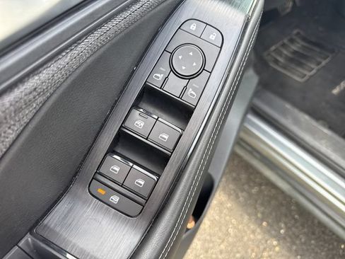 Used 2021 Nissan Rogue SV AWD/4WD image 23