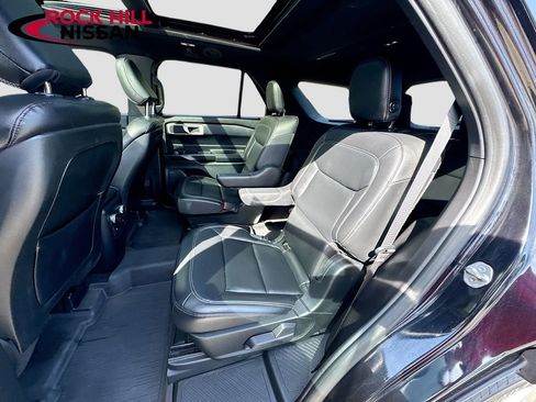 Used 2020 Ford Explorer XLT w/ Equipment Group 202A image 25