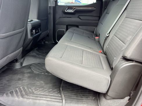 Used 2023 Chevrolet Silverado 1500 RST w/ Z71 Off-Road Package image 16