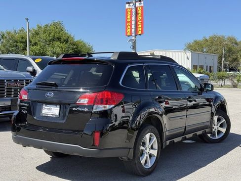 Used 2013 Subaru Outback 2.5i Limited w/ Moonroof Pkg image 3