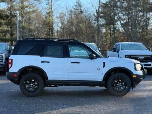 New 2025 Ford Bronco Sport Outer Banks w/ Sasquatch Outer Banks Package image 3