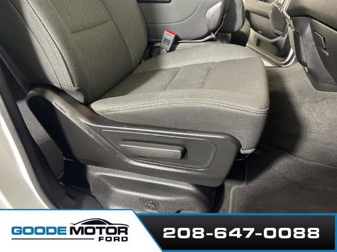 Used 2020 RAM 1500 Tradesman AWD/4WD image 23