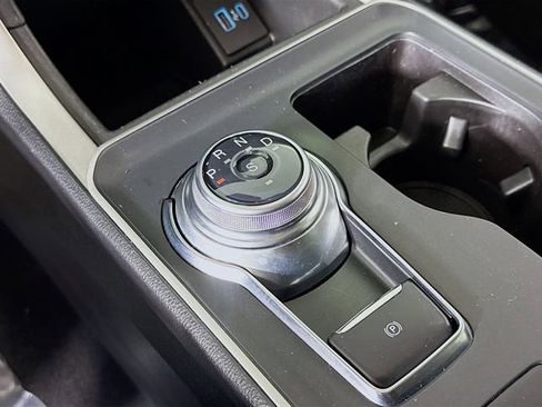 Used 2023 Ford Edge SE w/ Black Appearance Package image 16