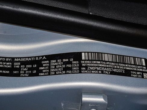 Certified 2025 Maserati Grecale Modena AWD/4WD image 29