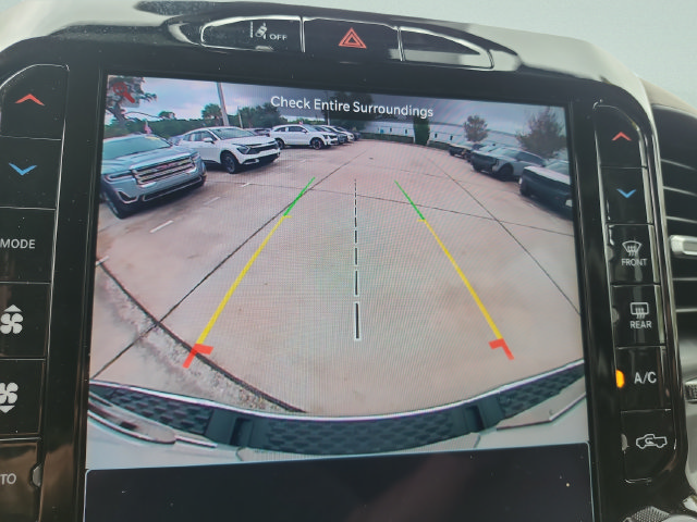 Used 2025 RAM 1500 Limited AWD/4WD image 29