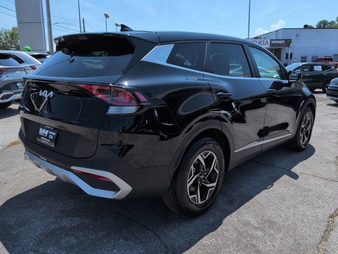 Certified 2025 Kia Sportage LX FWD image 5
