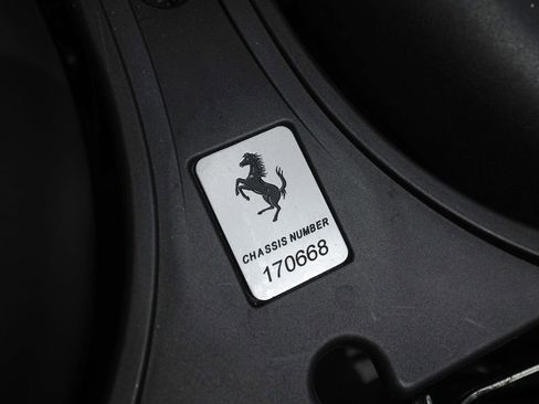 Used 2010 Ferrari California RWD image 25