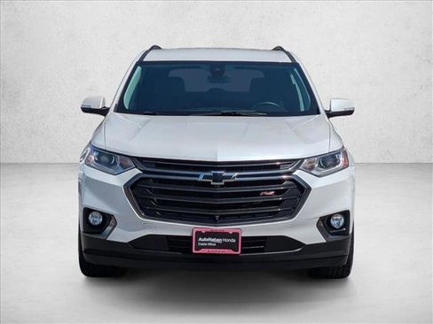 Used 2020 Chevrolet Traverse RS w/ LPO, Floor Liner Package FWD image 2