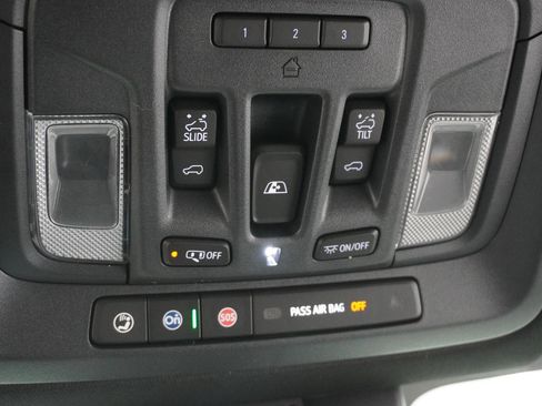 New 2026 Chevrolet Silverado 1500 ZR2 image 23