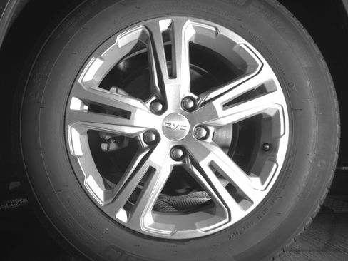 Used 2024 GMC Terrain SLE FWD image 19