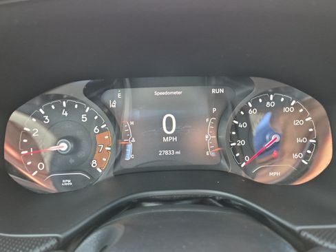 Used 2024 Jeep Compass Latitude w/ Altitude Special Edition AWD/4WD image 18