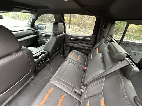 Used 2022 GMC Sierra 1500 AT4 w/ AT4 Premium Package image 24