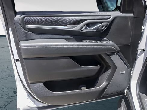 Used 2023 GMC Yukon Denali AWD/4WD image 27