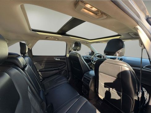 Used 2017 Ford Edge Titanium w/ Equipment Group 301A image 40