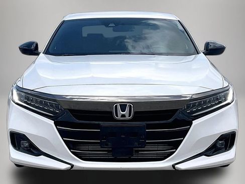 Used 2021 Honda Accord Sport image 3