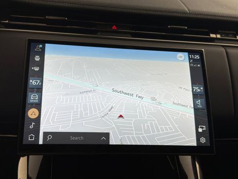 Used 2024 Land Rover Range Rover Sport Dynamic SE image 28