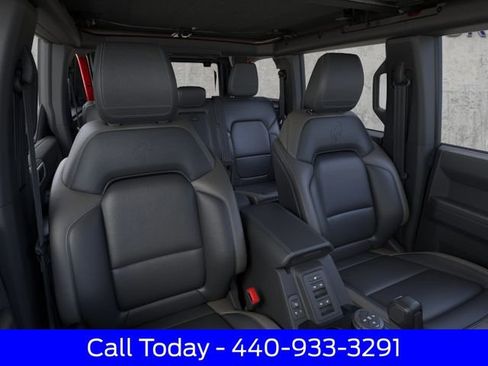 New 2026 Ford Bronco Outer Banks AWD/4WD image 12