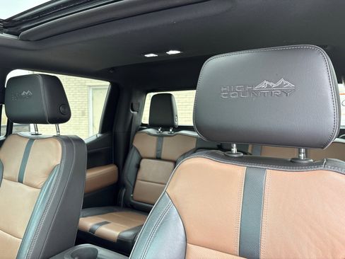 Used 2019 Chevrolet Silverado 1500 High Country w/ Safety Package II image 21