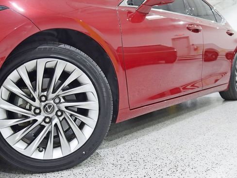 Used 2022 Lexus ES 350 Ultra Luxury image 4