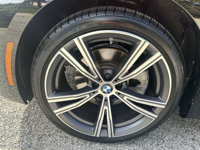 Certified 2023 BMW 330i xDrive Sedan w/ Premium Package AWD/4WD image 25