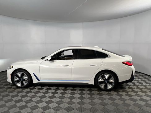 Used 2023 BMW i4 eDrive35 image 10