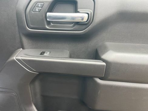 Used 2024 Chevrolet Silverado 1500 Custom image 23