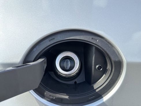 New 2026 Chrysler Pacifica Select FWD image 38